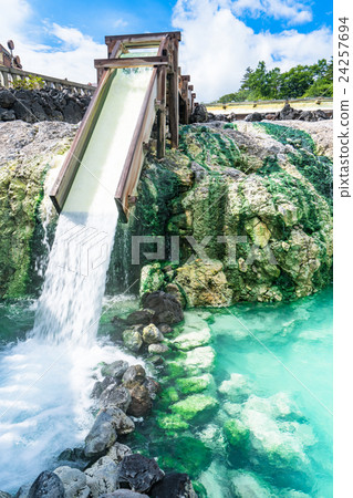 [Gunma] Kusatsu Onsen/Yubatake 24257694