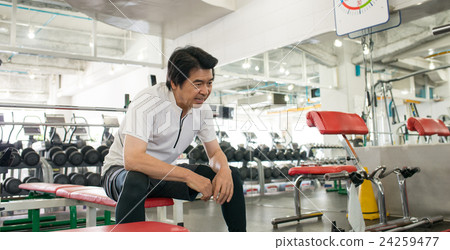 資深夫婦體育俱樂部圖像 24259477