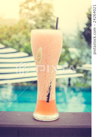 Punch juice 24264021