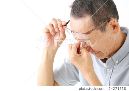 眼睛疲倦 24271858