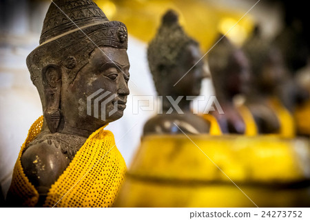 buddha statue 24273752