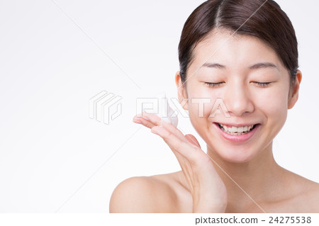 Foam washing face 24275538