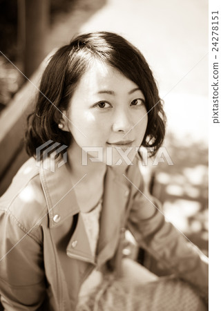 Sepia Female Portrait 24278151