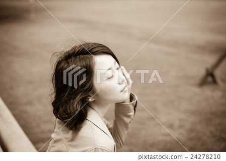 Sepia Female Portrait 24278210