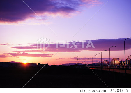 The bridge of the Yasu River at dusk 24281735