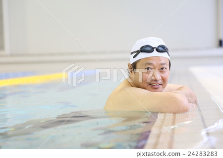 Fitness pool 24283283