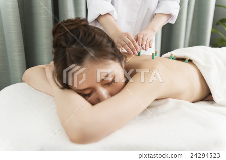 Eyelash Extension 24294523