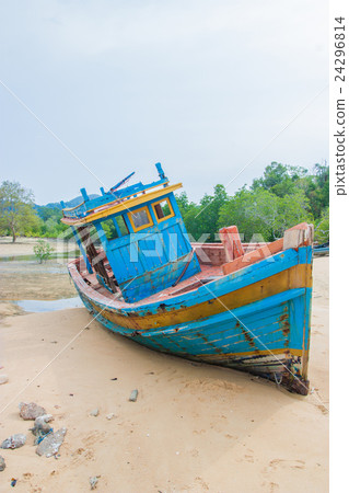 Wooden Shipwreck 24296814