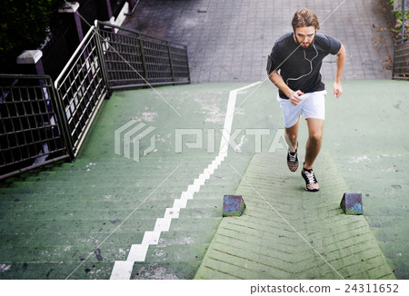 Sportman Athlete Exercise Healthy Lifestyle Park Concept 24311652