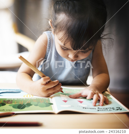 Offspring Toddler Adolescene Cheerful Girl Happy Concept 24316210
