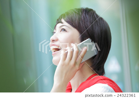 打電話給女 24322361