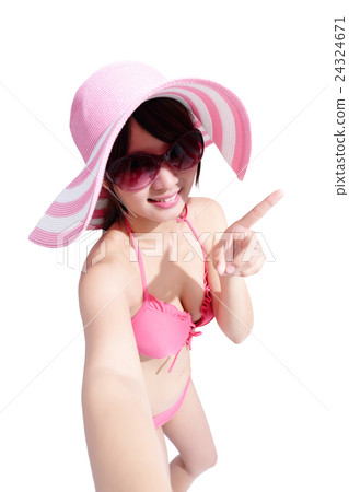 beauty woman wear bikini happily beauty woman wear bikini happily 24324671