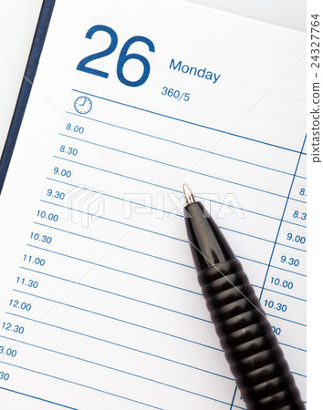 Monday Monday 24327764
