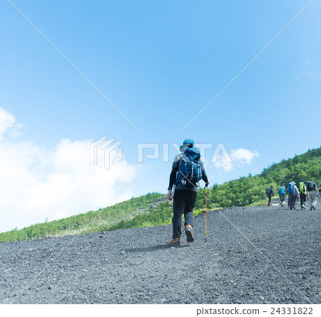 Image during climbing Image during climbing 24331822