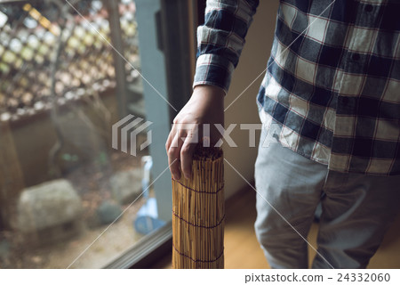 Abandonment Abandonment 24332060