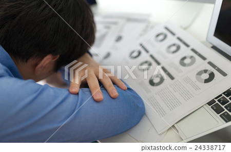  企業形象 24338717