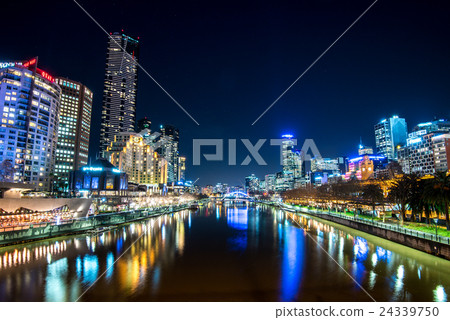 Night view of Melbourne 24339750