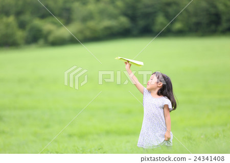 女孩大草原 24341408