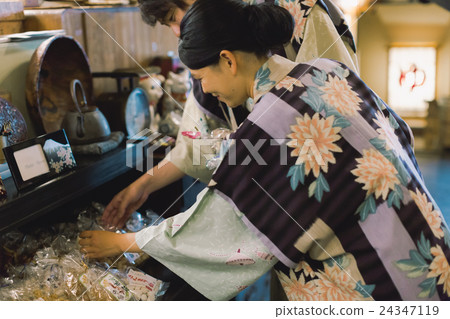 souvenir, souvenirs, ryokan 24347119