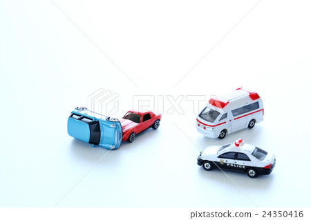  Traffic accident 24350416