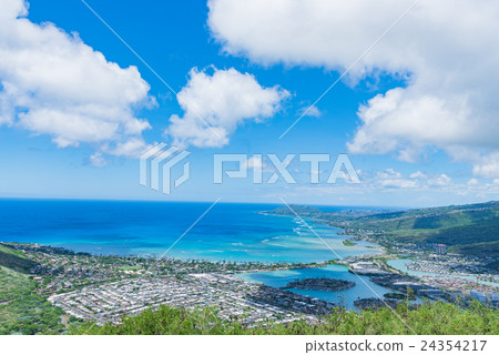 View of Hawaii Kai, Oahu, Hawaii View of Hawaii Kai, Oahu, Hawaii 24354217