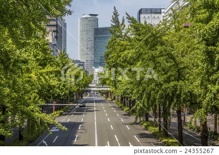 名古屋市佐倉大道 24355267