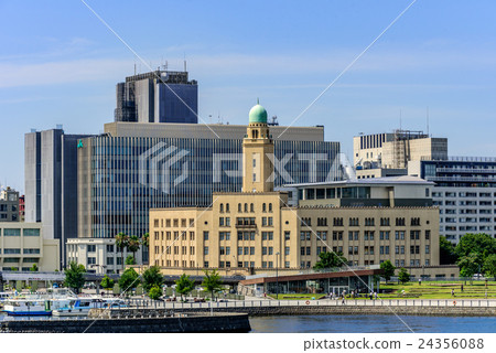 Yokohama Three Tower · Queen's Tower (Yokohama Customs) Yokohama Three Tower · Queen's Tower (Yokohama Customs) 24356088