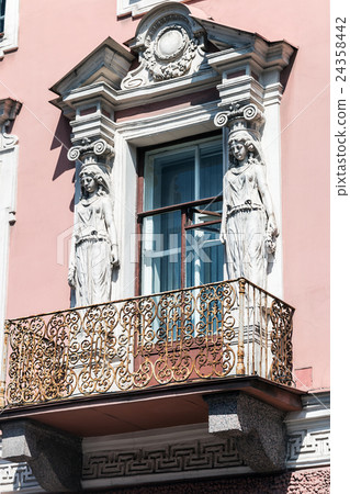 view of the architectural elements view of the architectural elements 24358442