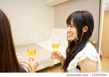 在家採取在家黨女孩的黨的日本少婦 在家採取在家黨女孩的黨的日本少婦 24359104