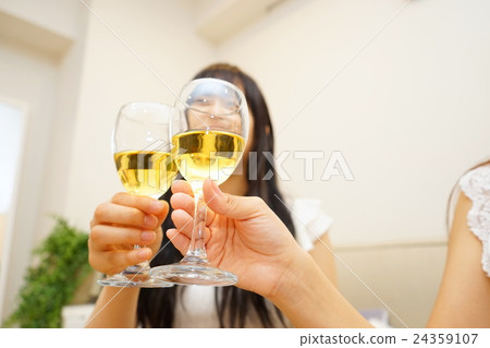 在家採取在家黨女孩的黨的日本少婦 在家採取在家黨女孩的黨的日本少婦 24359107