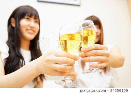 在家採取在家黨女孩的黨的日本少婦 在家採取在家黨女孩的黨的日本少婦 24359109