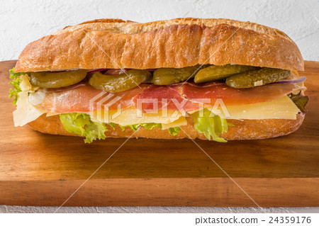 Raw ham sandwich Sandwich of the typical raw ham Raw ham sandwich Sandwich of the typical raw ham 24359176