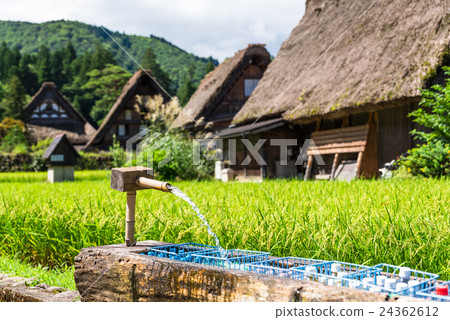 World Heritage Shirakawago Goseisaku Village 24362612