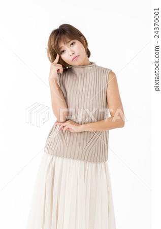 二十多歲的女人 24370001