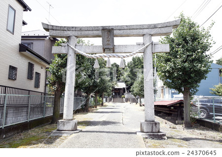 Emperor Shinto shrine (Fuchano-bomincho) 24370645