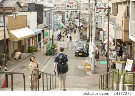 Foreign travelers sightseeing Tanoya Foreign travelers sightseeing Tanoya 24377275