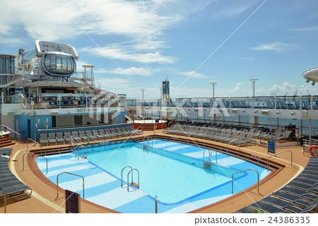 Luxury cruise shipboard scenery Rooftop pool Luxury cruise shipboard scenery Rooftop pool 24386335