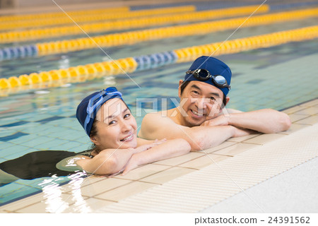 Senior couple sports club image 24391562