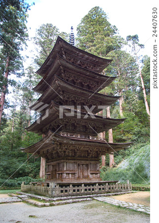 [National Treasure] Mt. Haguro Pagoda 24407630