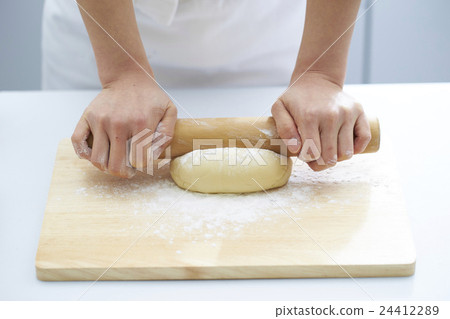 Hand stretching fabric 24412289