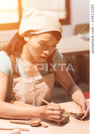 wooden working wooden working 24413205