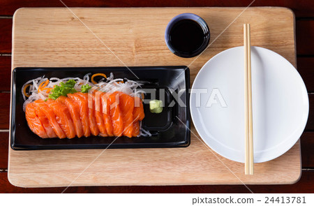 Fresh salmon sashimi 24413781