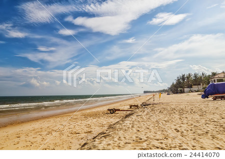 Muine beach in sunny day, Vietnam. 24414070