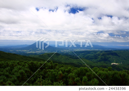 在夏天從仲夏看到的羊蹄山和二世谷山 24438396