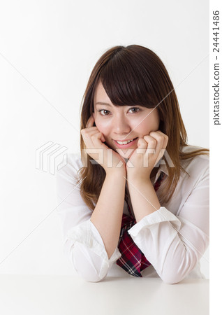 Girls high school student girls wearing elbows with both hands 24441486