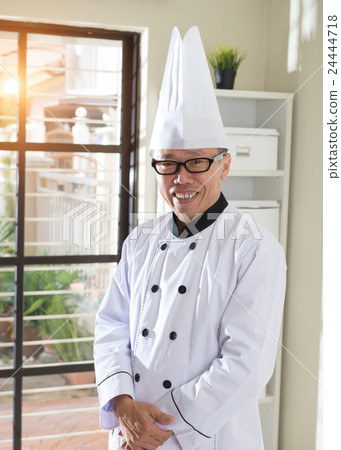 matured asian male chef matured asian male chef 24444718