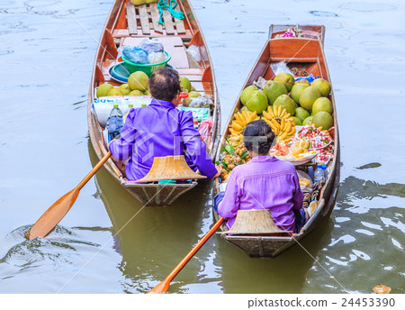 Floating market, Damnoen Saduak Floating Market, R 24453390