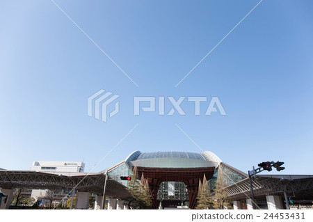 Kanazawa Station 24453431