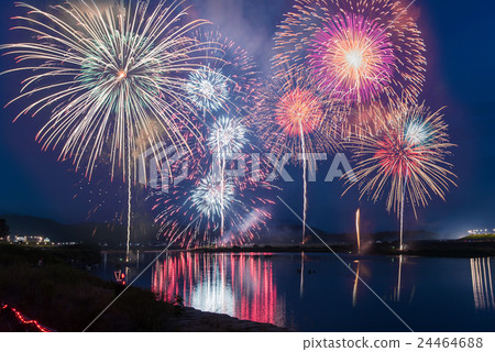 Ise shrine dedicated venue nationwide fireworks display Miyagawa fireworks comparative light synthesis 24464688