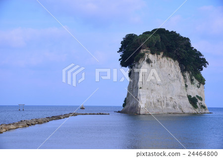 Married island Married island 24464800